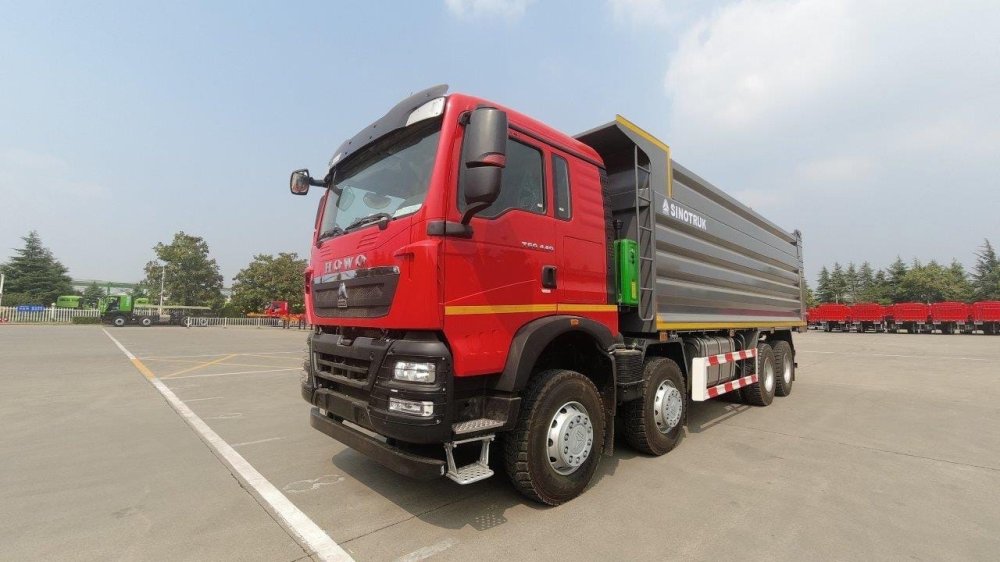 Самосвал HOWO T5G 8x4